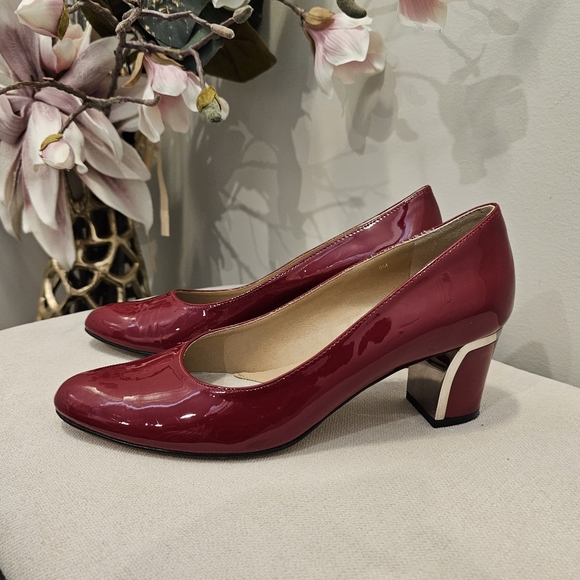 Vaneli Dark Red Patent Comfort Women's Block Heel Courts - US 9 - Picture 11 of 13